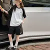 Conjunto Esportivo Verão Tendência Hip Hop Estilo Coreano Solto Plus Size Camiseta Manga Raglan Shorts Peça Dupla Casual Meninas