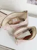 Nova Bolsa de Maquiagem Bordada com Flores Frescas Nova Bolsa Portátil de Grande Capacidade para Armazenamento de Cuidados com a Pele Bolsa de Higiene Pessoal para Viagem