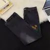Moda de Verano 2025 para Hombre Estilo Hong Kong Jeans con Letra Personalizada Hip-Hop Ins Moda High Street Tendencia Fresco Pantalones Largos