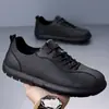 Zapatos casuales de cuero para hombre de alta calidad, modelo 2026, piel genuina, transpirables, con suela gruesa, versátiles