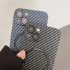 Funda protectora para iPhone 15 con patrón de fibra de carbono y succión magnética para Apple 14 Pro Max, película protectora de lente de cobertura completa de 13 pulgadas.