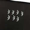 26 letras inglesas aleación colgante diy pulsera collar pendientes accesorios de joyería fabricantes de colgantes en stock venta al por mayor