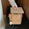 Bolso para Mujer 2026 Nuevo Textura de Alta Calidad Diseño de Nicho Principios de Otoño Retro Versátil Bolso Cruzado Bolso Cubo de Mano Moderno