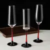 Taça de Champanhe com Haste Vermelha Europeia Doméstica de Alta Qualidade Criativa de Cristal Taça de Vinho Tinto Calice Par de Taças de Espumante
