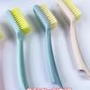 Escova de sapato de alça longa doméstica pendurada Escova de lavagem de sapato de plástico Escova de limpeza multifuncional multicolorida sem sapato Escova de limpeza de cabelo macio