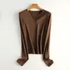 Blusas Quentes para Mulheres no Outono e Inverno Novo Estilo Yifeisi Antibacteriana Absorvente de Umidade e Seca Camiseta Interna de Manga Longa Camiseta Básica Slim para Mulheres