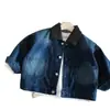 Chaqueta de Mezclilla de Color Block a la Moda con Cuello de Solapa para Niños y Niñas, Chaqueta de Bebé Primavera y Otoño 2026, Top de Moda Infantil