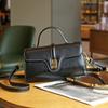 Bolsa Transversal de Couro Genuíno Nova da Primavera 2026 Moda Versátil Couro Bovino de Primeira Camada Alça Larga Bolsa Casual Feminina
