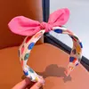 Tiara fofa estilo coreano de morango para crianças, presilha de cabelo para meninas, tiara larga doce com orelhas de coelho, acessório de cabelo para meninas pequenas