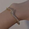 Pulseira Cobra Dourada com Diamantes Inteiros Distintiva Luxo Leve Moda Zircônia Cobra Pulseira Design de Nicho Sentido Joias Banhadas a Ouro Mulheres