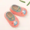 Venta al por mayor de fábrica Calcetines de piso para niños Primavera, Otoño e Invierno Terciopelo Engrosado Cálido Antideslizante Calcetines para Niños Pequeños Bebé Interior Anticaídas