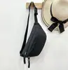 Bolso bandolera deportivo para ciclismo para mujer, nuevo modelo 2025 riñonera, bolso de hombro de nicho moderno para mujer, bolso bandolera pequeño moderno para hombre