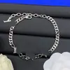 Pulsera Nueva de Diseñador Estilo Europeo y Americano Transfronteriza con Logo y Múltiples Patrones de Letras para Mujer, Sensación de Alta Gama, Fotos Reales, Venta al por Mayor en Vivo