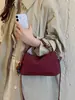 Bolso de mano casual retro para mujer, nuevo modelo otoño 2026, bolso versátil de hombro y cruzado elegante de alta calidad