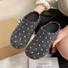 Mules femininas preguiçosas retrô de bico redondo, estilosas 2026 novas estilo coreano com bolinhas, slip-on, solado grosso, bico fechado, meias-pantufa
