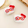 Gato KT de pelúcia em desenho animado com óculos, boneca gatinho com gravata borboleta, broche, acessório para bolsa, acessório para roupas, sapatos e meias DIY