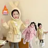 Chaqueta de plumón popular de longitud media para niña 2026 Nueva de invierno engrosada cálida de plumón de pato blanco elegante abrigo para bebé niña