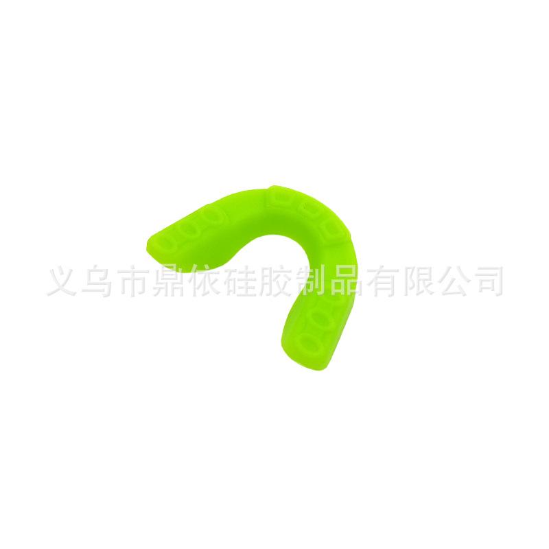绿色.jpg