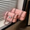 Bolso pequeño popular de este año para mujer de verano para combinar con todo 2023 nuevo bolso bandolera de cadena para el hombro para mujer explosivo bolso cuadrado pequeño