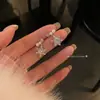 Pendientes de Copo de Nieve de Zirconia y Perla Estilo Coreano para Otoño e Invierno para Mujer, Pendientes de Gama Alta, Lujo Ligero, Elegantes y Únicos para Mujer