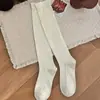 Calcetines de otoño e invierno con relieve, de punto calado, con volantes, de color liso, encaje estilo japonés, calcetines largos, algodón puro, calcetines sin costuras, venta al por mayor desde Zhuji