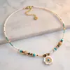 Collar de Piedras Naturales con Cuentas Pequeñas Estilo Bohemio con Colgante de Flor de Concha, Cadena para Clavícula, Adecuado para Vacaciones y Uso Diario
