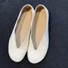 Temporada do Primeiro Encontro~ Estilo Casual de Temperamento para o Dia a Dia Sapatos Loafer Brancos de Bico Redondo Baixos Femininos Confortáveis Sola Macia Slip-on Sapatos de Vovó