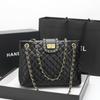 Bolsa Feminina 2025 Nova Bolsa Grande Estilo Pequeno Fragrante Acolchoada Corrente Bolsa Balde Versátil Grande Capacidade Bolsa de Ombro Bolsa Transversal para Mulheres