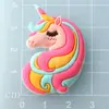 Acessórios de unicórnio arco-íris de borracha macia, acessórios de grampo de cabelo de PVC, patch de emblema para roupas DIY, chapéu