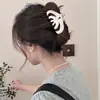 Color Caramelo Ola de Agua Lazo Pinza Agarradora Femenina Gama Alta 2025 Nuevo Pasador Versátil Pinza de Tiburón Accesorio para el Cabello