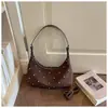 Bolsa bucket casual minimalista retrô da moda, novo modelo outono 2025, alto apelo estético, bolsa de ombro feminina estilosa