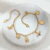 Collar Taina de Acero Inoxidable Europeo y Americano Lujo Ligero Nicho Versátil Abejita Girasol Collar con Múltiples Colgantes para Mujer No se Desvanece