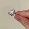 Anel Ajustável de Zircônia Prateada em Formato de Gato Doce e Estiloso para Mulheres, Anel Exquisito de Dedo Indicador de Nicho, Anel da Moda e Estiloso para Atacado