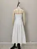 Moda Femenina Europea y Americana Nueva Primavera/Verano 2026 Vestido Elegante de Color Sólido con Cintura Entallada Hueso de Pez Ajustado con Tirantes para Mujer