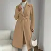 Abrigo de lana de doble cara de alta gama color camello transfronterizo europeo y americano en Amazon, de longitud media para mujer, corte holgado tipo trench con cinturón para anudar