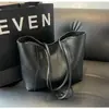 Bolsa Tote Grande Capacidade Bolsa de Mão Feminina 2025 Nova Moda Simples Cor Sólida Bolsa Grande Elegante Bolsa de Ombro Único Cor Café