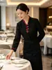Uniforme de Trabajo para Mesera de Hotel de Lujo para Mujer de Manga Larga Rojo Restaurante Chino Restaurante de Hot Pot Uniforme para el Personal Otoño/Invierno