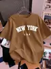 Camiseta Europeia de Tamanho Transfronteiriço com Estampa da Cidade de Nova York Emipure para Mulheres, Camiseta de Algodão de Manga Curta para o Verão, Gola Redonda, Confortável