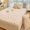 Dia de Ano Novo Inverno Novo Estilo Lençol de Cama de Veludo Leite Ajustado Peça Única com Lã Adicionada para Aquecimento, Presente de Ano Novo Conjunto Completo Conjunto de Lençóis de Cama Três Peças