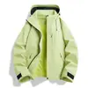 Chaqueta Exterior Jack Chuan Yang Tres en Uno para Hombre y Mujer Xizang Cortavientos Moderna Impermeable Chaqueta de Montañismo