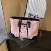 2026 Nueva Bolsa de Hombro Casual con Lazo de Corazón de Gran Capacidad, Elegante, Sencilla y Ligera Bolsa Tote para el Trabajo y el Viaje