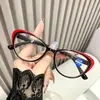 Elegantes gafas de lectura de ojo de gato en dos tonos para mujer, elegantes y juveniles, versátiles, aspecto natural, alta definición, gafas de lectura con bloqueo de luz azul