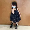 Vestido de Verão para Meninas, Vestido de Bebê Estiloso, Vestido de Praia Tendência Coreana Único para Crianças, Estampa Pequena Floral, Modelo Regata Princesa