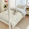 Conjunto Fresco de Tres Piezas de Algodón Puro con Estampado para Estudiantes, para Camas Individuales en Residencias Estudiantiles, Adecuado para Todas las Estaciones y Lavable a Máquina