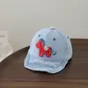 Gorra de béisbol para bebé con forma de corazón, estilo fino, primavera y otoño, sombrero de sol de ala suave para niños y niñas, nuevo estilo 2026, sombrero de sol de pequeño vaquero.