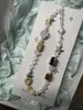 Cadena Minimalista para Teléfono con Perlas y Lazo, Correa de Muñeca, Cadena de Mano, Portacámaras y Llavero para Mujer