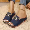 Chinelos Plataforma Anabela Plus Size Transfronteiriços Femininos 2026 Outono Novo Moda Casual Simples Fivela de Metal Sandálias Peixe