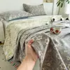 Manta de gasa de algodón puro modelo nuevo 2026, colcha jacquard teñida en hilo, manta para aire acondicionado, lavada con un acabado naturalmente arrugado