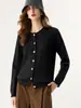 Novo cardigã de tricô de cashmere para outono e inverno, cor sólida da moda, macio e confortável, de abotoamento simples, gola redonda, estilo simples para mulheres