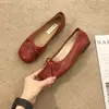 Zapatos retro de punta redonda con lazo, estilo de noche, suaves, para mujer, nuevo modelo de primavera y otoño, adecuados para combinar con faldas, zapatos Mary Jane planos plateados